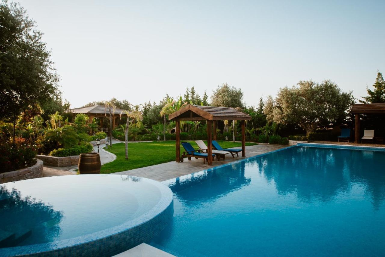 Grand Mansion Countryhouse & Spa Phrenaros エクステリア 写真