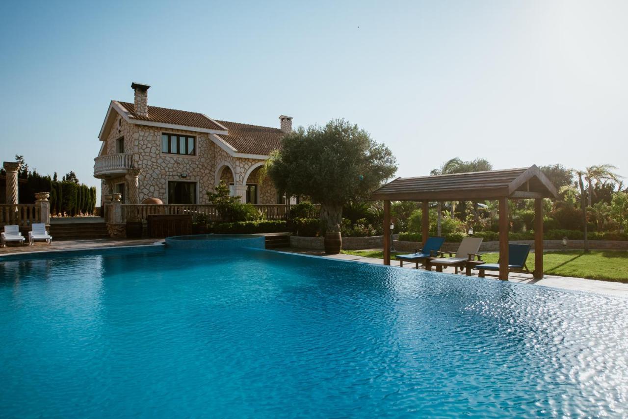 Grand Mansion Countryhouse & Spa Phrenaros エクステリア 写真
